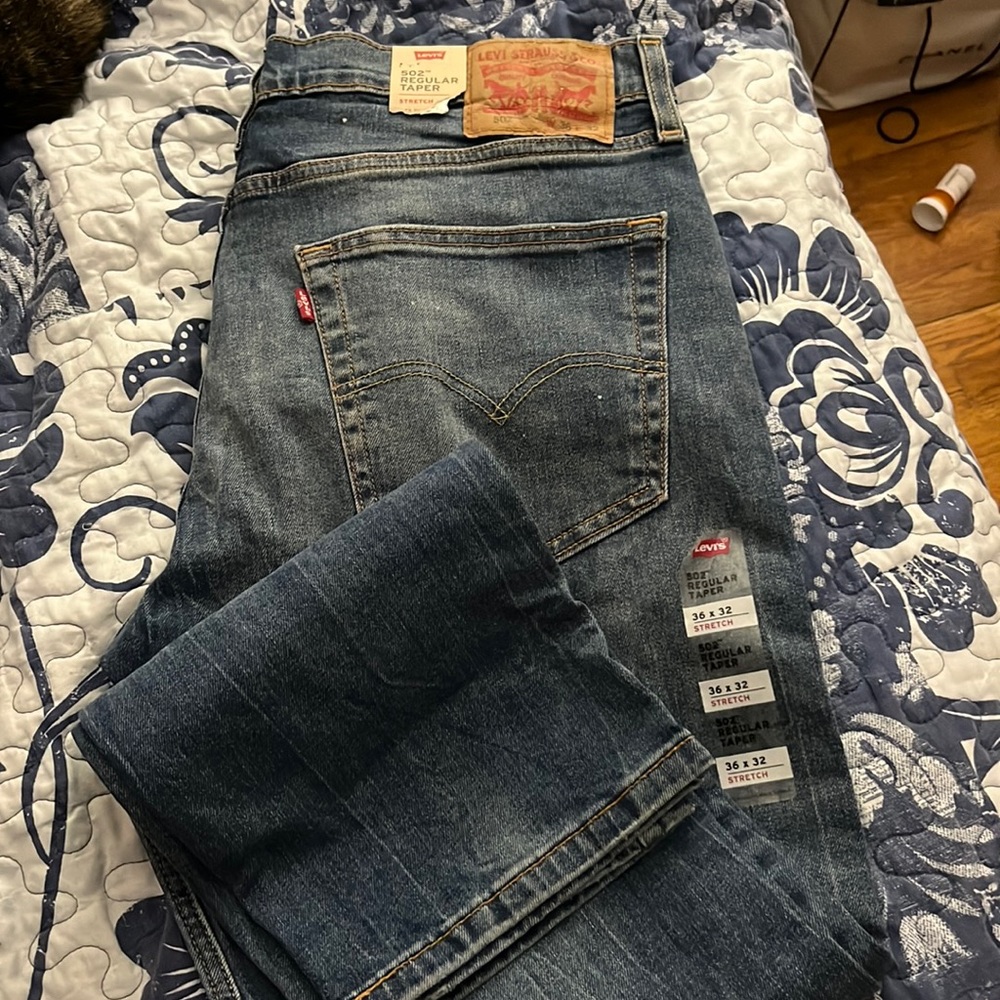 Levi’s 502 regular taper